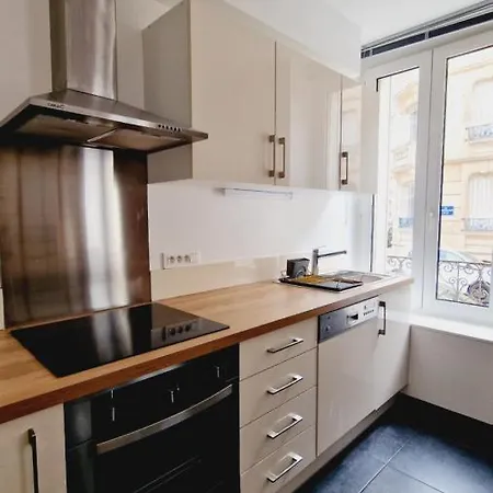 Logis Des Thermes Thermal Apartment *